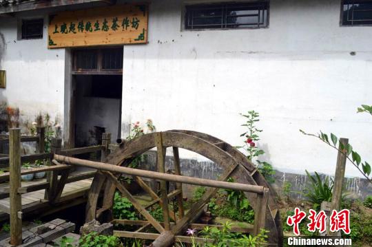 江西婺源“中国茶文化第一村”修复元朝水力捻茶机